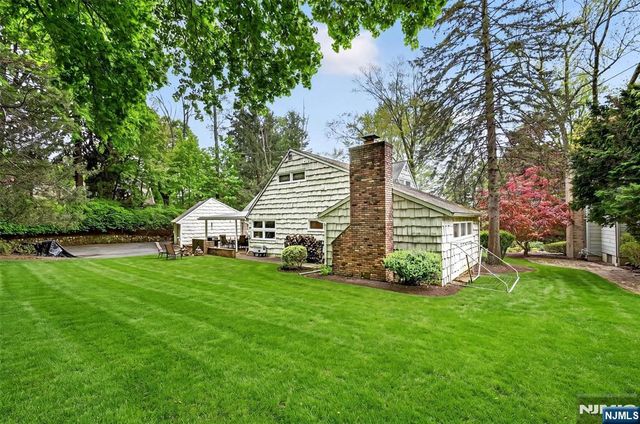 63 Alcott Road, Mahwah, NJ 07430