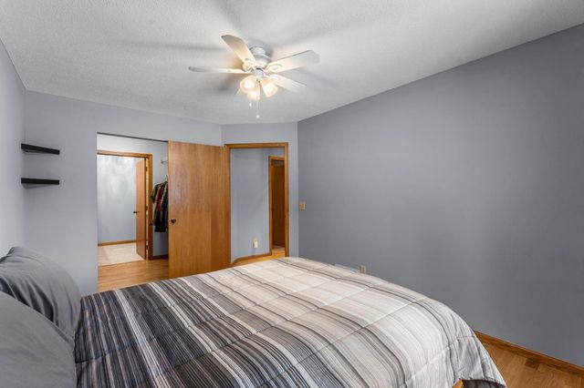 806 Woodland Lane, New Richmond, WI 54017