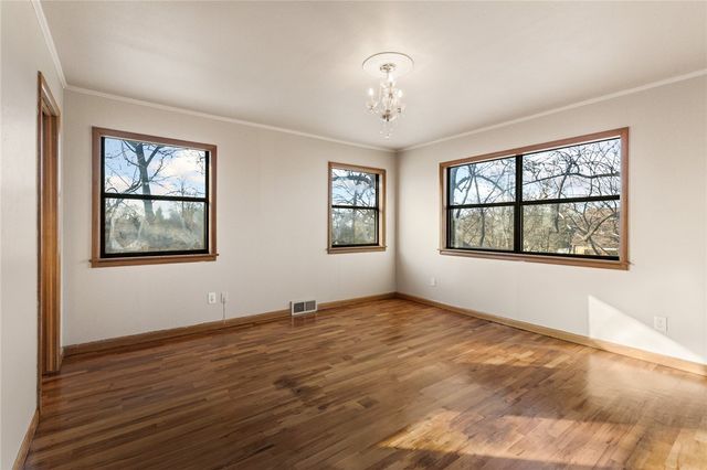 624 E South, Harrison, AR 72601