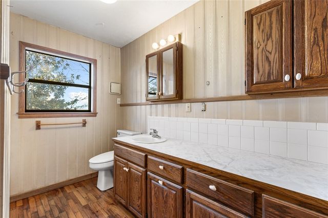 624 E South, Harrison, AR 72601