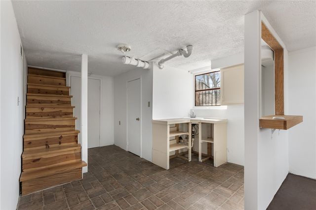 624 E South, Harrison, AR 72601