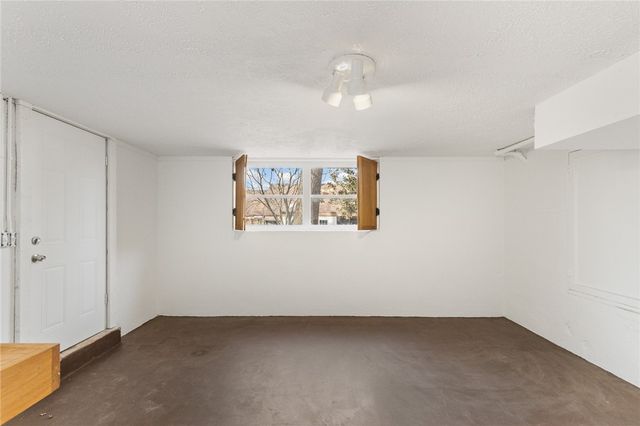 624 E South, Harrison, AR 72601