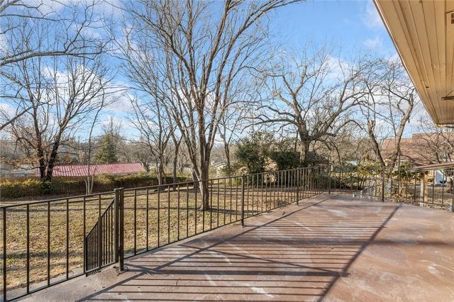 624 E South, Harrison, AR 72601