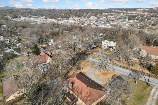 624 E South, Harrison, AR 72601