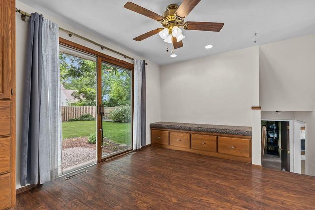 732 MANCHESTER ROAD, Neenah, WI 54956