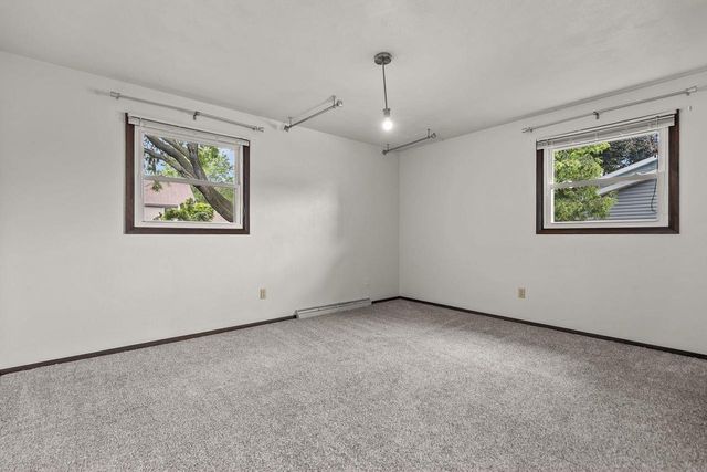 732 MANCHESTER ROAD, Neenah, WI 54956