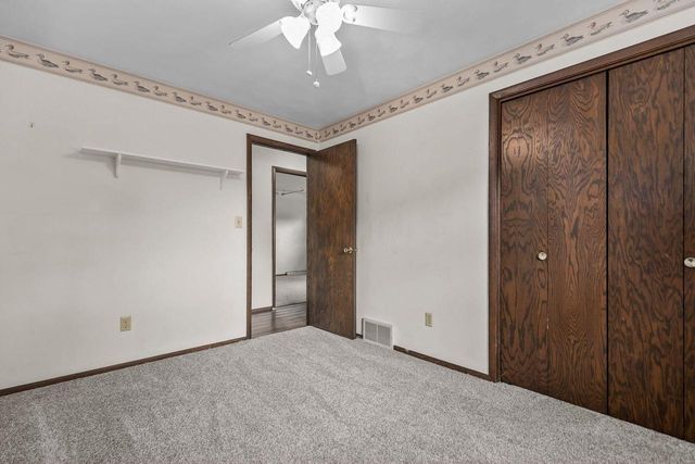 732 MANCHESTER ROAD, Neenah, WI 54956