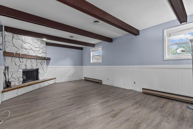 732 MANCHESTER ROAD, Neenah, WI 54956