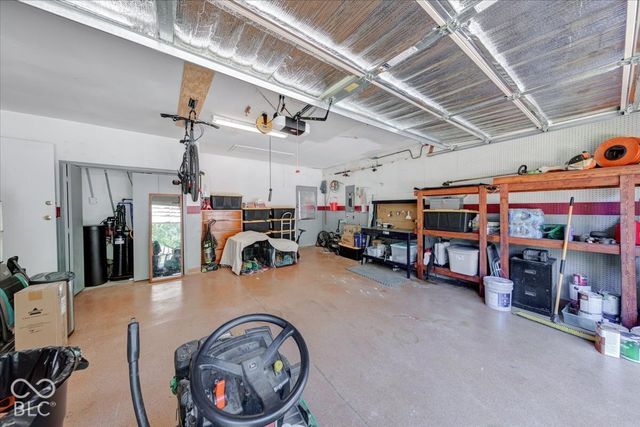 7950 Ridgegate West Drive, Indianapolis, IN 46268