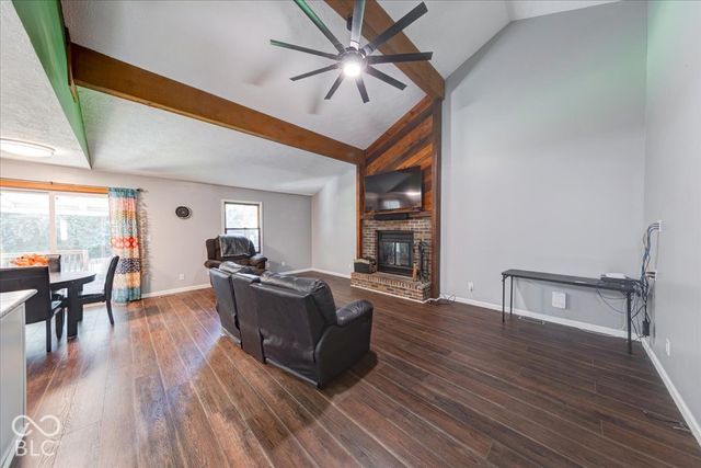 7950 Ridgegate West Drive, Indianapolis, IN 46268