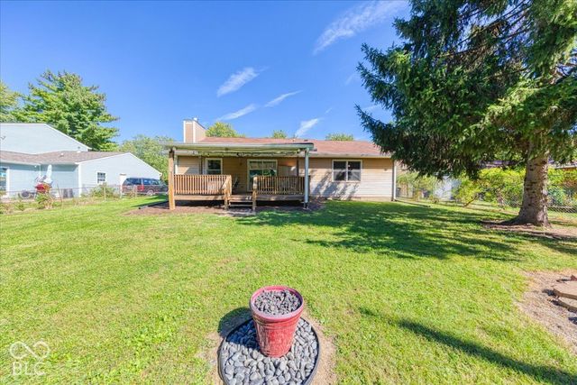 7950 Ridgegate West Drive, Indianapolis, IN 46268