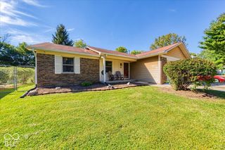 7950 Ridgegate West Drive, Indianapolis, IN 46268