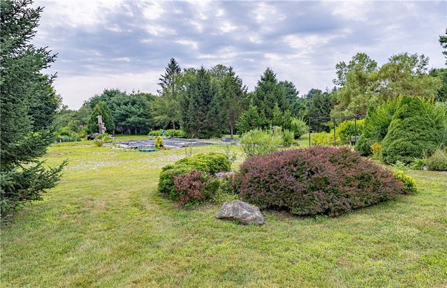 93 Moosup Valley Road, Foster, RI 02825