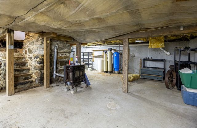 93 Moosup Valley Road, Foster, RI 02825