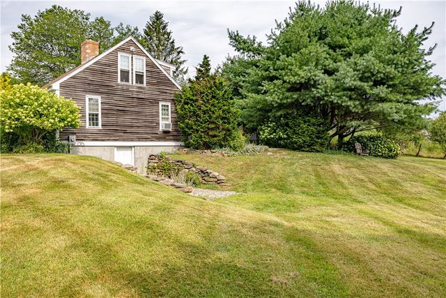 93 Moosup Valley Road, Foster, RI 02825