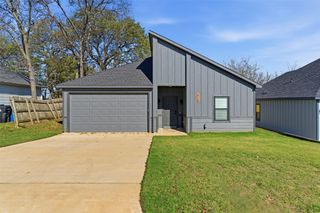 425 E Munson Street, Denison, TX 75021