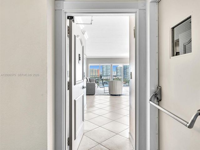 500 Bayview Drive 1731, Sunny Isles Beach, FL 33160