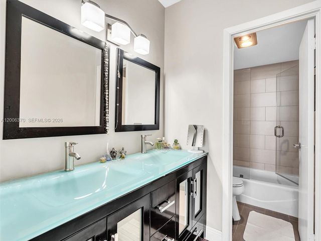 500 Bayview Drive 1731, Sunny Isles Beach, FL 33160