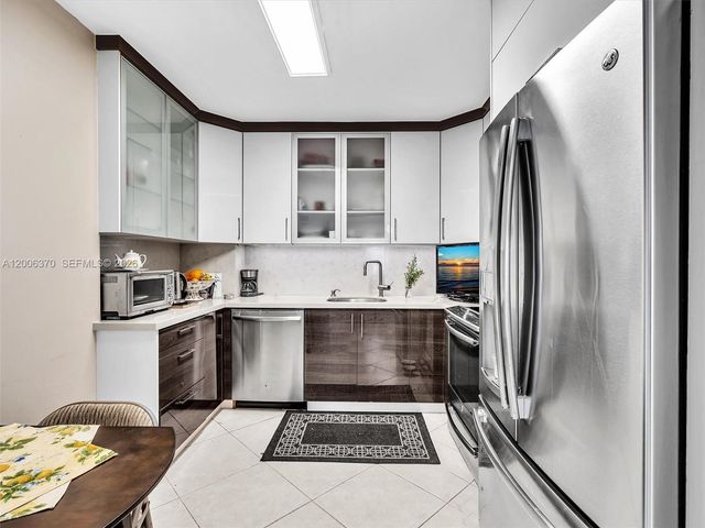 500 Bayview Drive 1731, Sunny Isles Beach, FL 33160