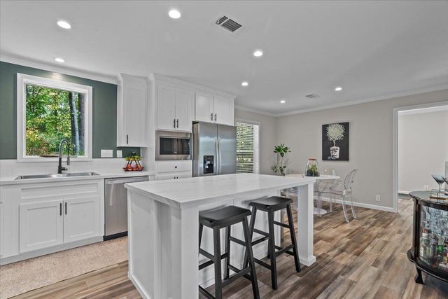 90 BROOKLINE CV, Somerville, TN 38068