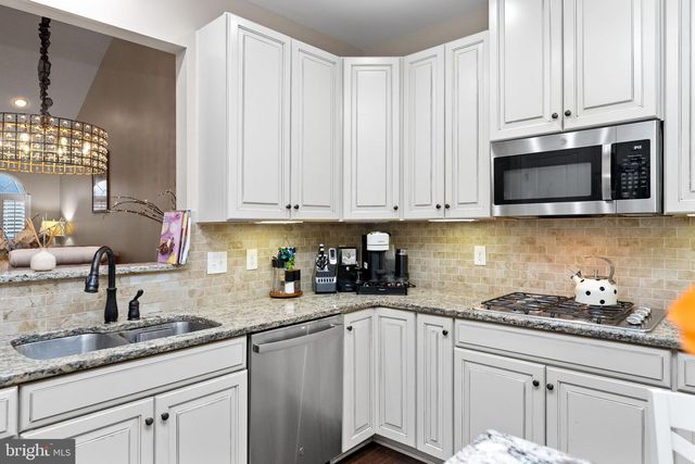 870 REYNARDS RUN, Blue Bell, PA 19422