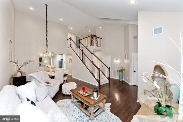 870 REYNARDS RUN, Blue Bell, PA 19422