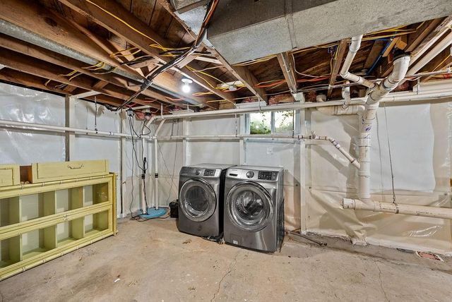 522 E Walnut Street, Independence, MO 64050