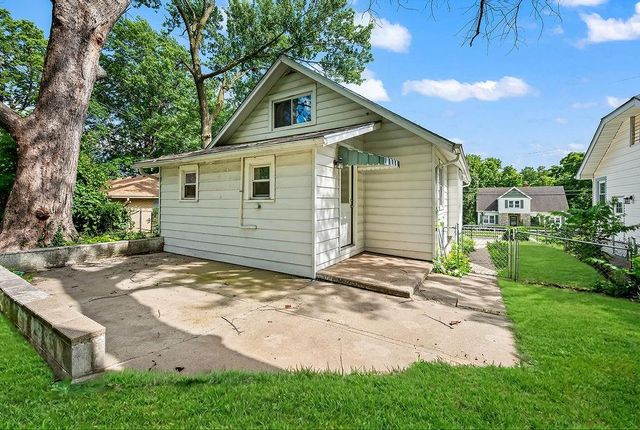 522 E Walnut Street, Independence, MO 64050