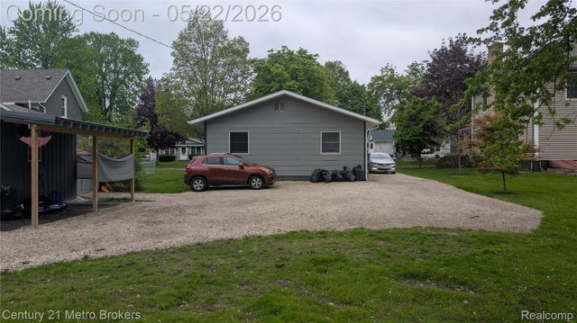 218 N Lapeer Street, Davison, MI 48423