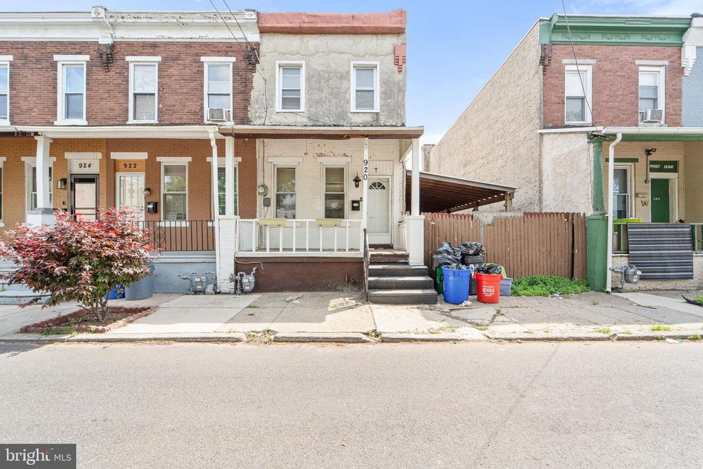 920 CEDAR STREET, Camden, NJ 08102