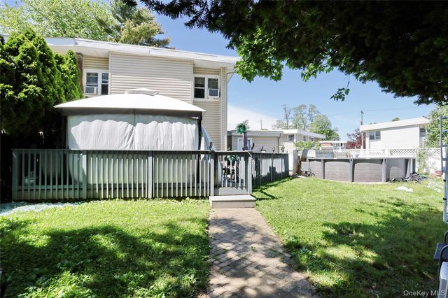 16 Adler Court, West Haverstraw, NY 10993