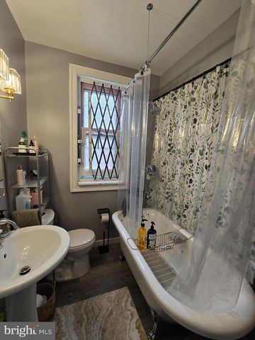 1727 W PACIFIC ST, Philadelphia, PA 19140