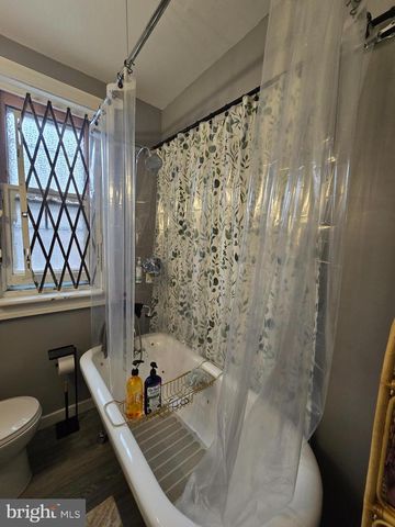 1727 W PACIFIC ST, Philadelphia, PA 19140