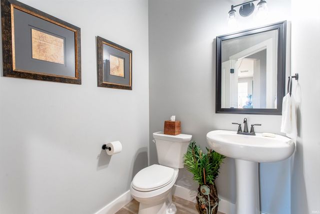 923 Taversham Avenue, Evansville, IN 47725