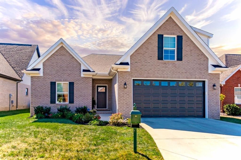 923 Taversham Avenue, Evansville, IN 47725