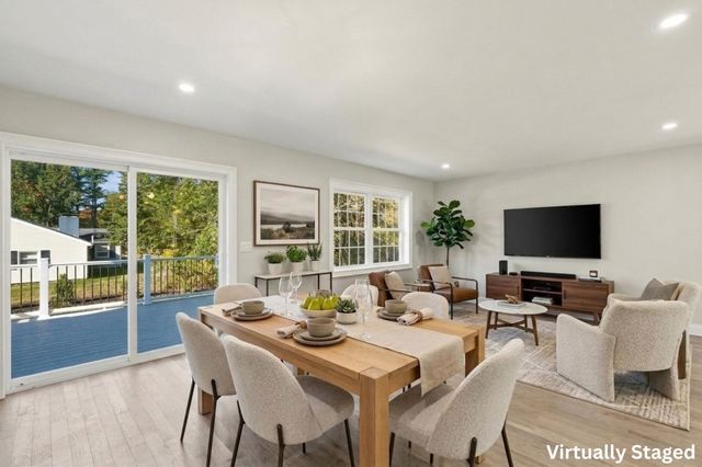 1 Howarth Road, Oxford, MA 01540