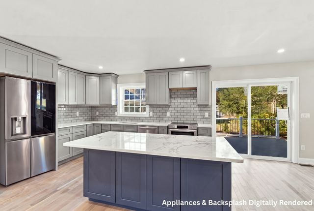 1 Howarth Road, Oxford, MA 01540