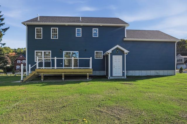 1 Howarth Road, Oxford, MA 01540