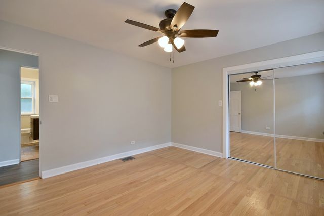 1530 Clinton Place 1, River Forest, IL 60305
