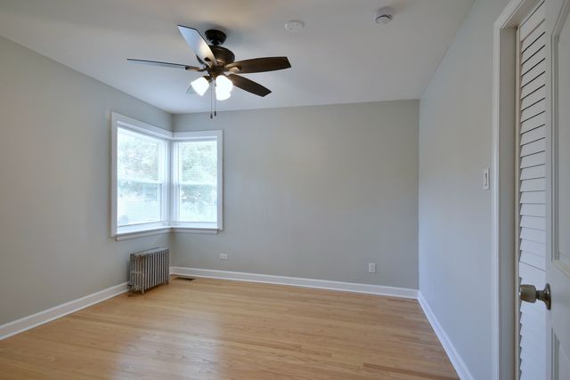 1530 Clinton Place 1, River Forest, IL 60305