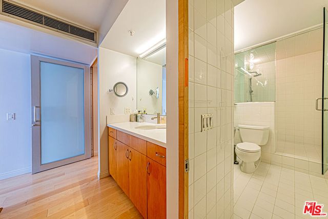 600 W 9th Street 516, Los Angeles, CA 90015