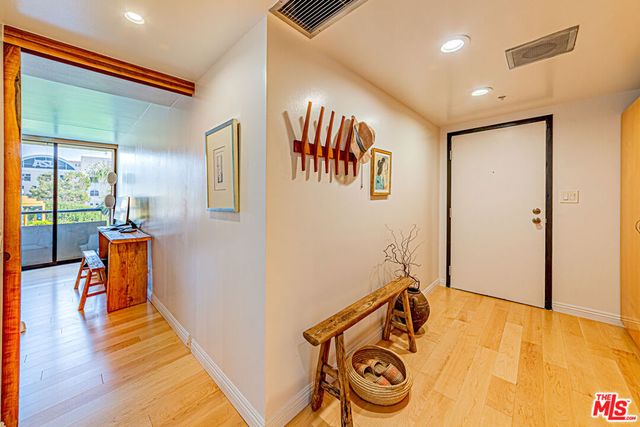 600 W 9th Street 516, Los Angeles, CA 90015