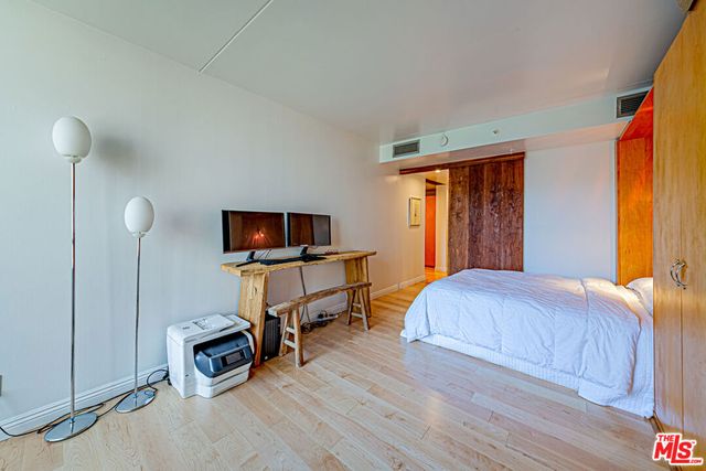 600 W 9th Street 516, Los Angeles, CA 90015