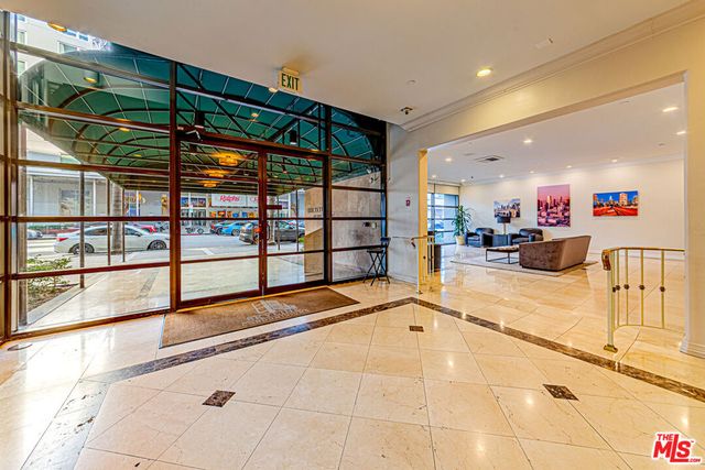 600 W 9th Street 516, Los Angeles, CA 90015