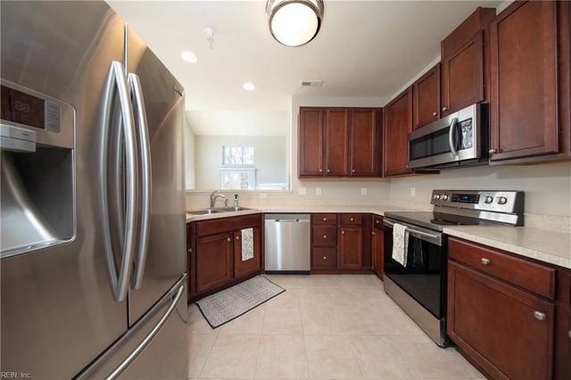 1201 Rustads CIR, Williamsburg, VA 23188