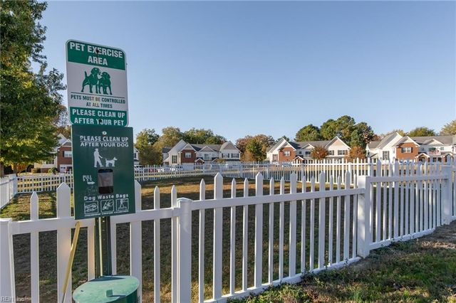 1201 Rustads CIR, Williamsburg, VA 23188