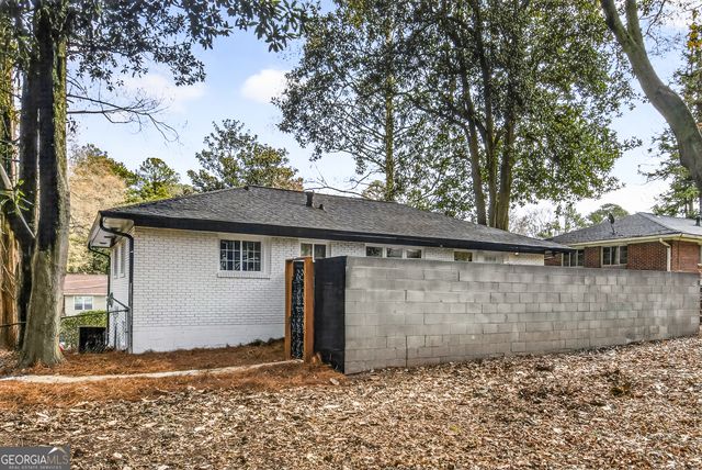 2563 Lancaster Drive, Atlanta, GA 30344