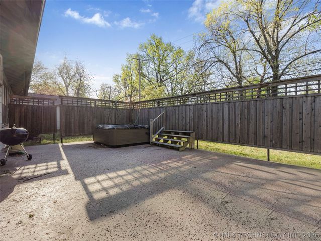 4532 E 38th Place, Tulsa, OK 74135