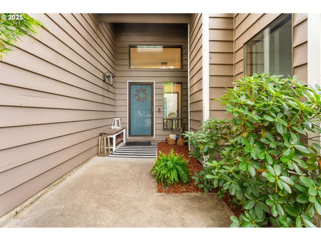 2356 B St, Hubbard, OR 97032