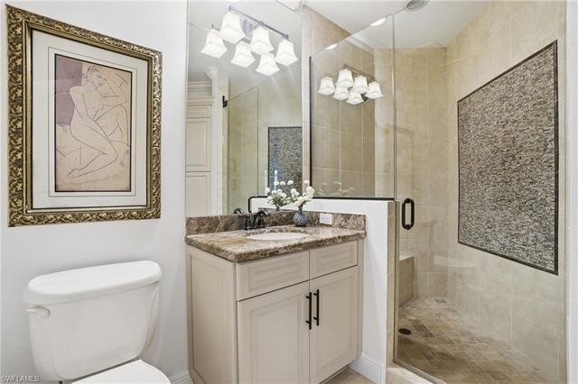 2543 Marquesa Royale LN 4-302, Naples, FL 34109